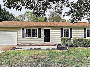 385 Heritage Farm Rd, Hickory, NC 28601