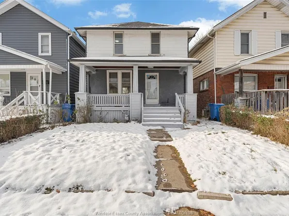 1127 Wellington Ave, Windsor, ON N9A 5K2