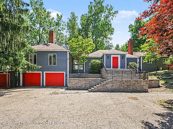 2nd image of 9300 Lookout Point Dr