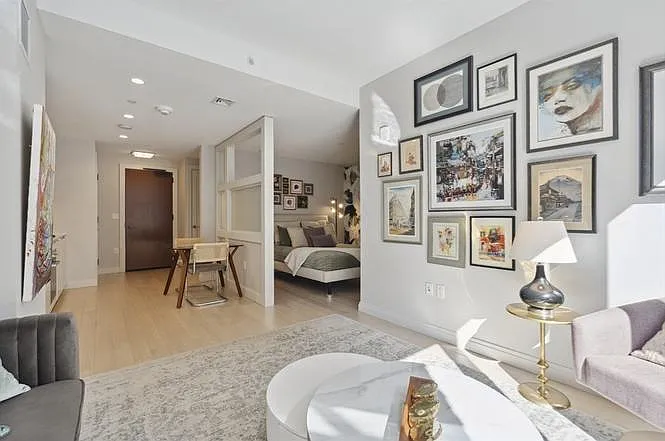 135 Seaport Blvd #1610 — Photo 8