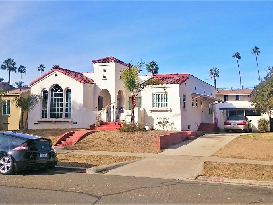 1st image of 2028 Emerald St #5