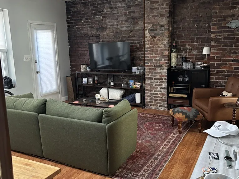 440 Hanover St #5D — Photo 4