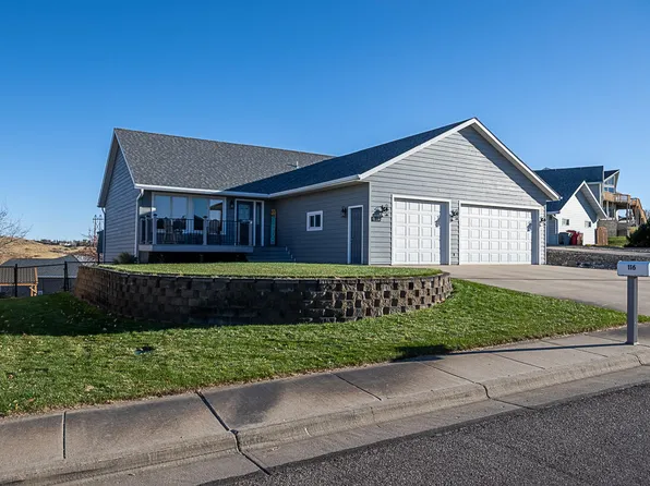 116 River Rim Dr, Pierre, SD 57501