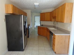 71 Lakeside Ln, Sanford, NC 27332