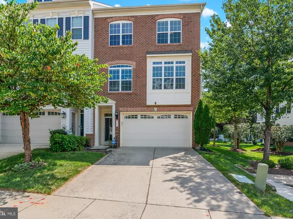 9755 Northern Lakes Ln, Laurel, MD 20723