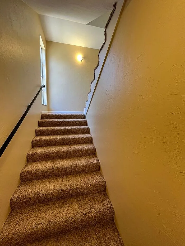 2 bed, 1.5 bath, 1343 sqft, $1,095 — Photo 3
