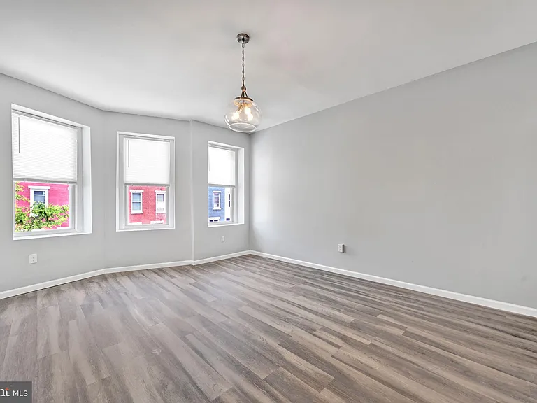 319 E 22nd St #2 — Photo 14
