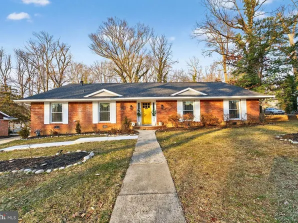 12313 Arrow Park Dr, Fort Washington, MD 20744