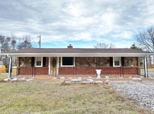 2213 Fancy Grove Rd, Huddleston, VA 24104