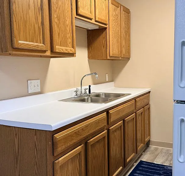 The Pointe on Fleur Apartments — Photo 26