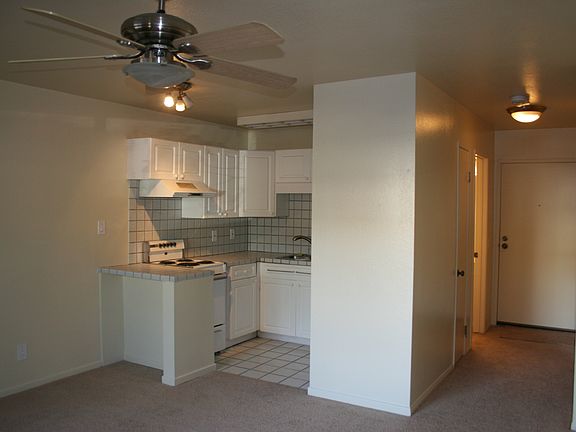 2nd image of 22100 Burbank Blvd Unit 159G