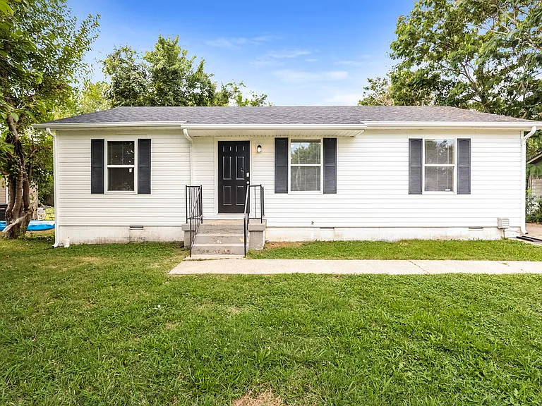 2214 Norman Ave — Photo 1