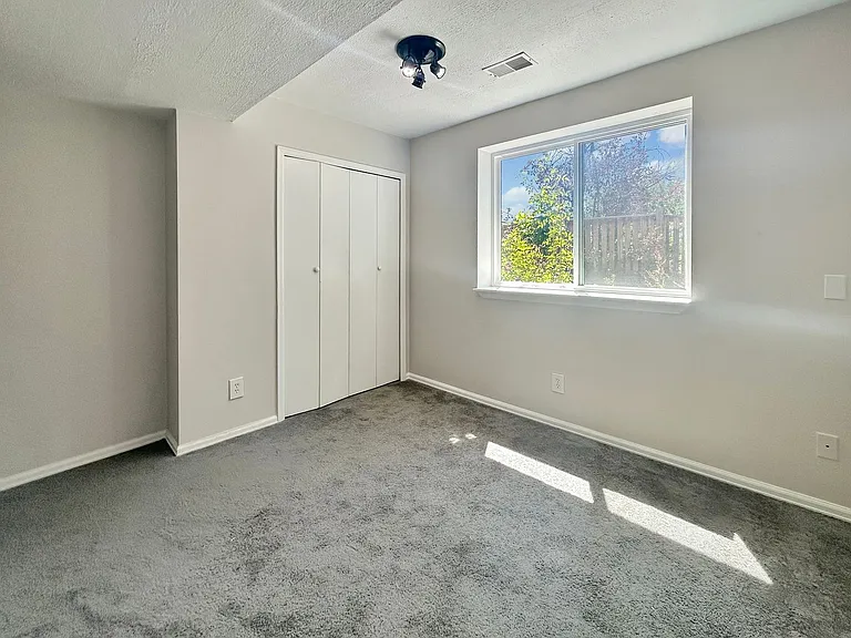 8059 S Johnson Ct — Photo 24