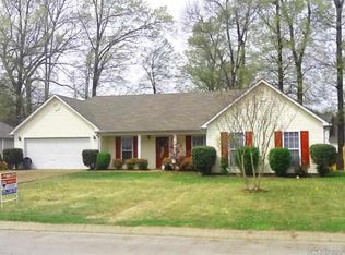 41 Jadewood Dr, Jackson, TN 38305
