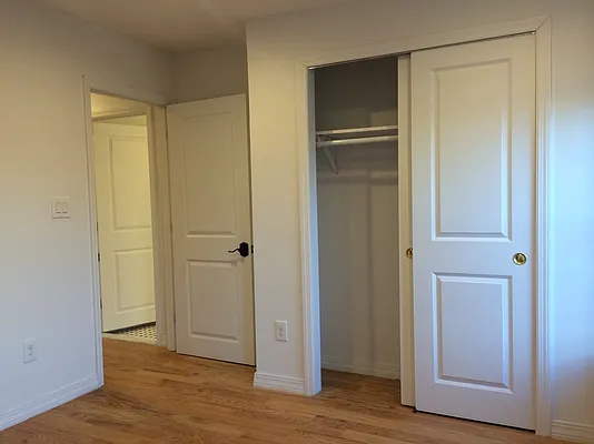 Rented by Elite NY Holdings | media 44