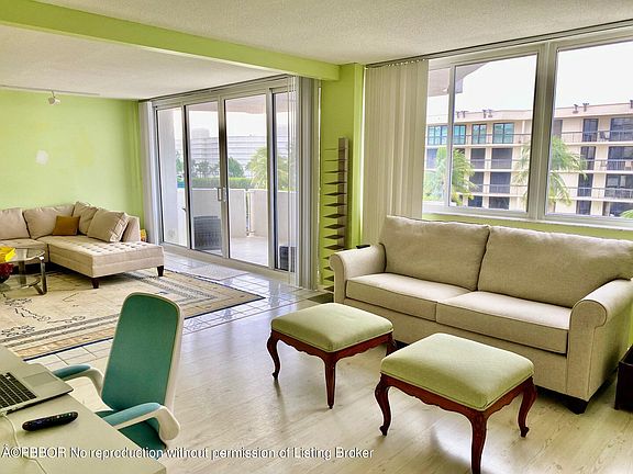 4th image of 2773 S Ocean Blvd #4040