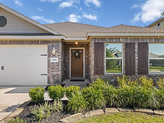 4th image of 20935 Canary Wood Ln