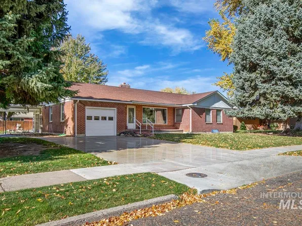 885 N 9 E, Mountain Home, ID 83647