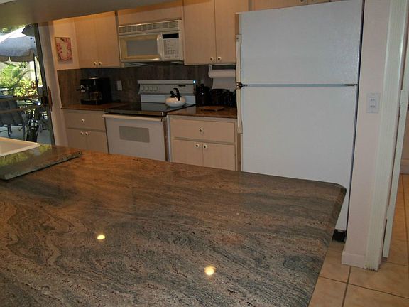 5th image of 1250 NW Sun Terrace Circle #16c
