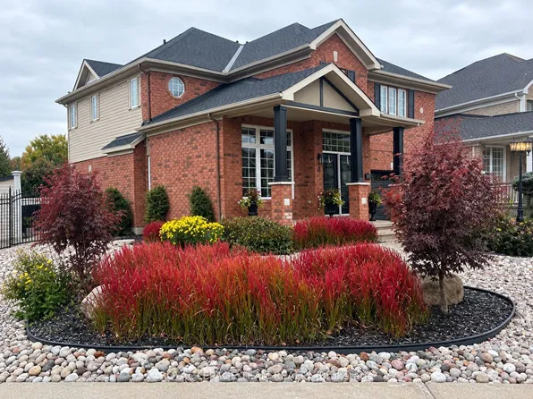 41 Blackshire Cir S, Ottawa, ON K2J 5M2