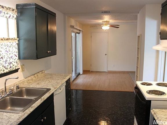 2nd image of 9924 Lincoln Village Dr