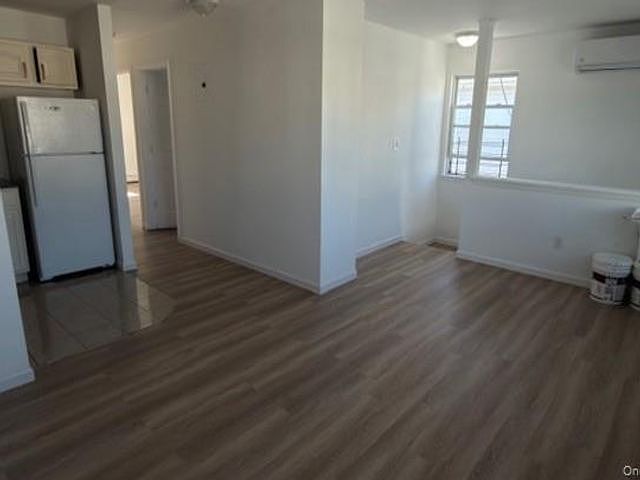 1st image of 69-51 Almeda Ave