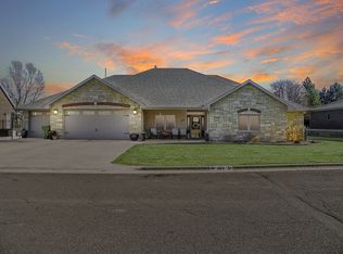 585 Woofter Ave, Colby, KS 67701