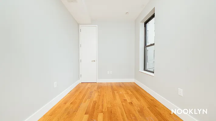 Rented by Nooklyn NYC LLC | media 33