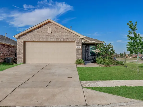 2802 Highgarden Trl, Crandall, TX 75114
