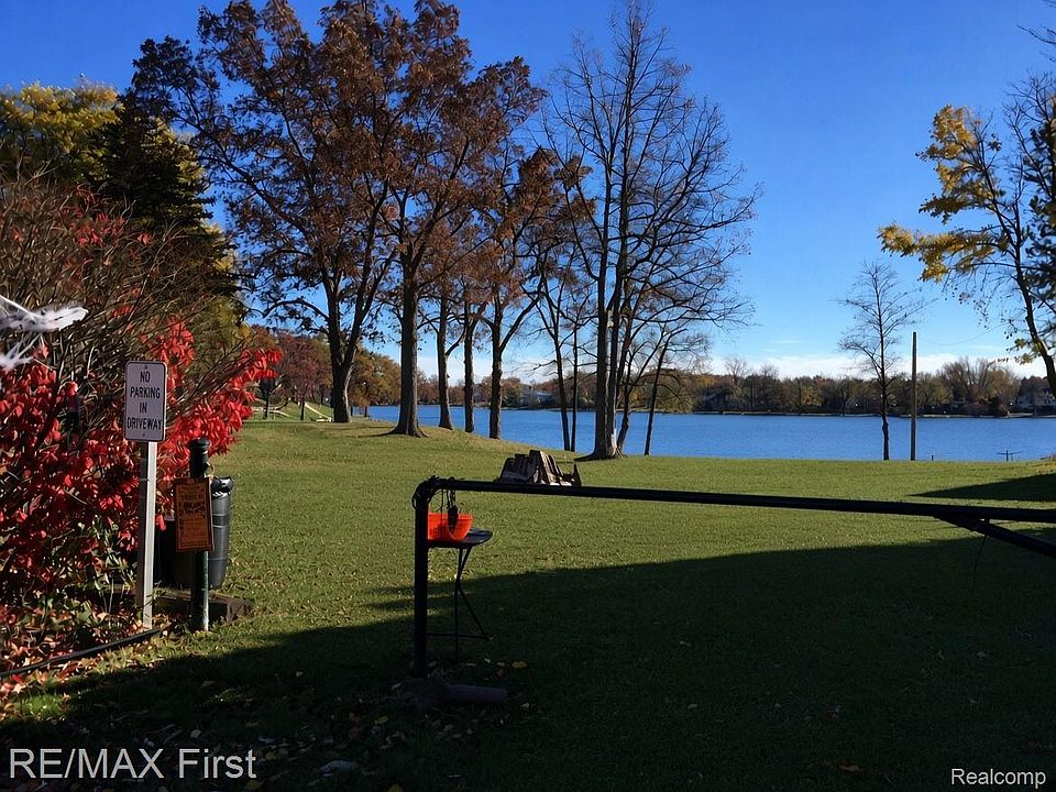 2669 Mcclintock Rd, photo 11