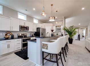 40 Pebble Brook Pl, Springboro, OH 45066