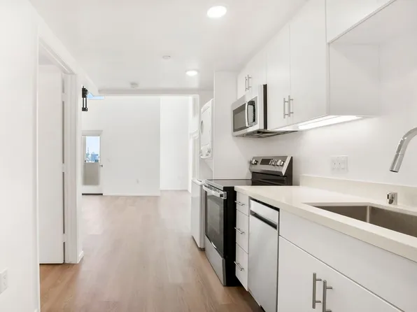 Mando Lofts This is the Way to Your New Home!, 2283 Ocean View Blvd #401, San Diego, CA 92113