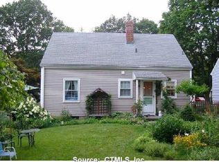 141 Dorrance St, Hamden, CT 06518