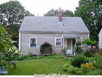 141 Dorrance St, Hamden, CT, 06518