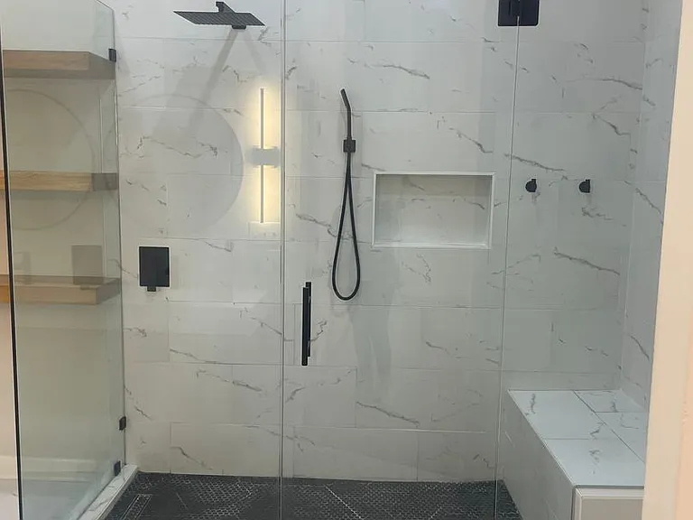 1900 Ridgecrest Dr #201 — Photo 27