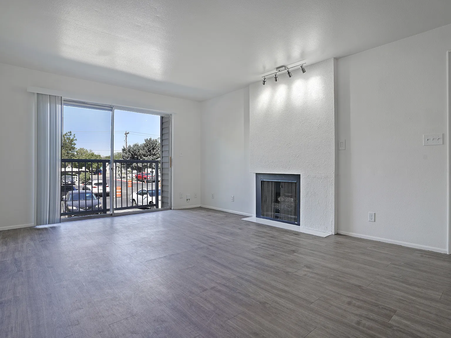 Mountain View at Riverdale Apartments — Photo 2