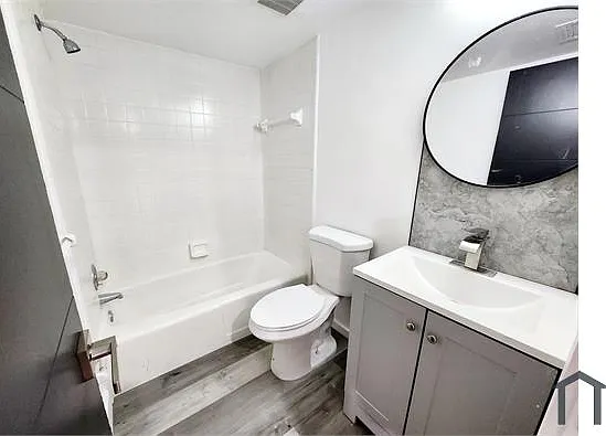 511 SW 15th St #C — Photo 10