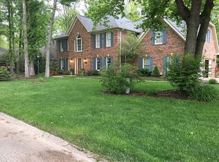 11 Country Club Dr, Hurricane, WV 25526