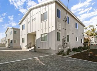 6841 Radford Ave, North Hollywood, CA 91605