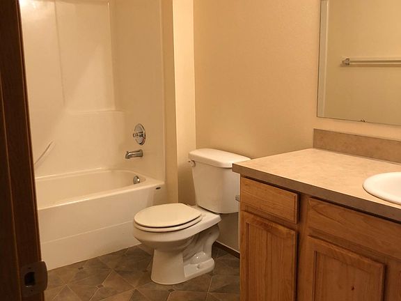 5th image of 6413 53rd Ave W APT 303
