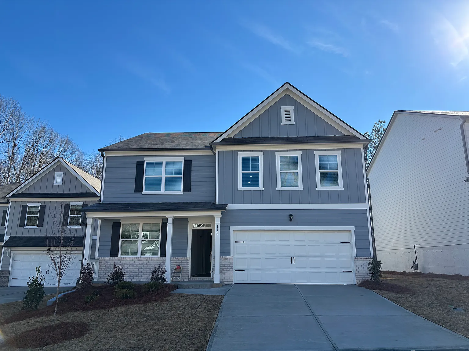 5 bed, 2511 sqft, $2,500 — Photo 1