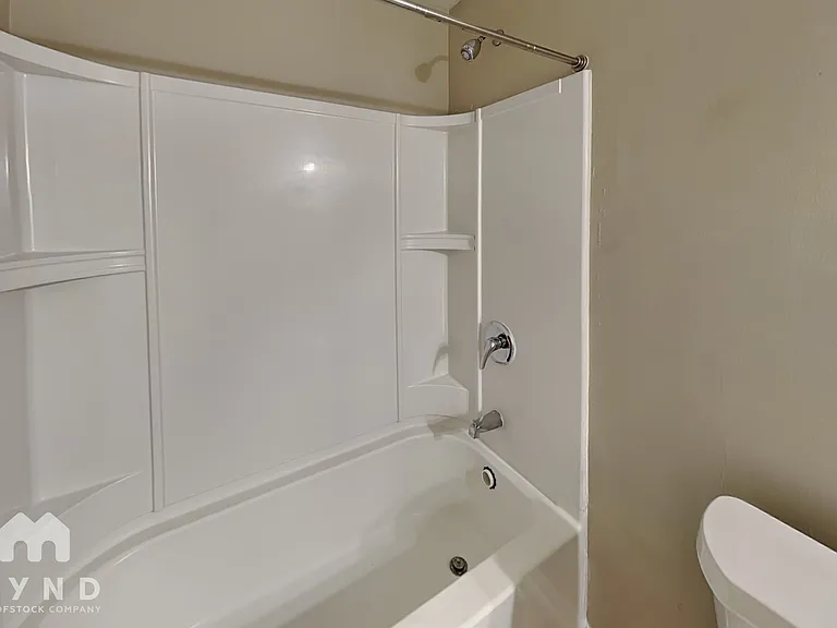 3295 Redona Dr — Photo 16