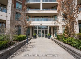 2480 Prince Michael Dr #210, Oakville, ON L6H 0H1