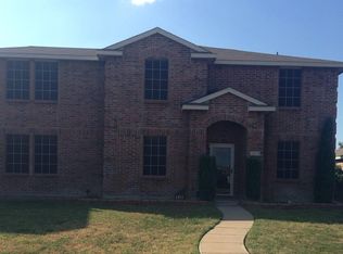 1215 April Showers Ln, Lancaster, TX