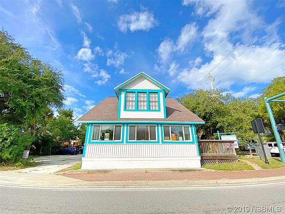 3rd image of 120 Flagler Ave