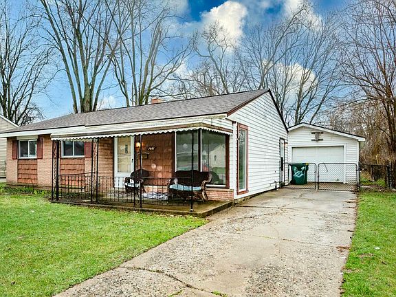 3rd image of 1441 Blossom Ave