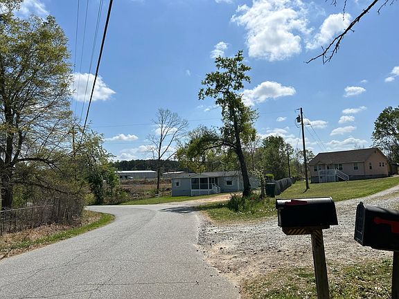 4th image of 8025 Taylor Piedmont Rd