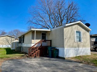 37 Cedar St, Minooka, IL 60447