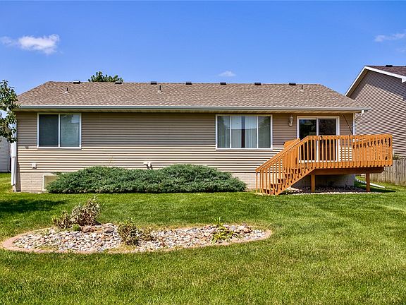 3rd image of 4218 Welbeck Dr