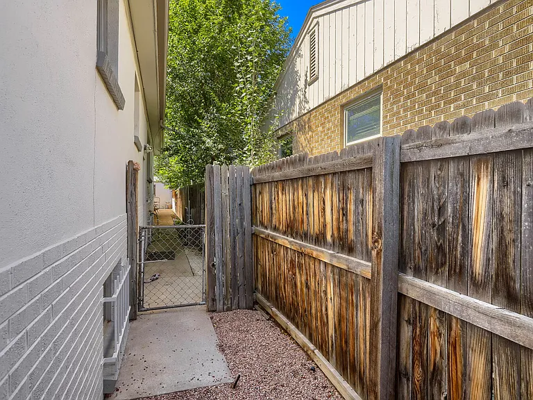 4618 W 35th Ave — Photo 17